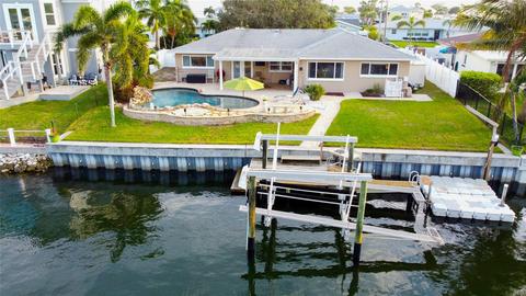 549 Dolphin Ave SE, Saint Petersburg, FL 33705