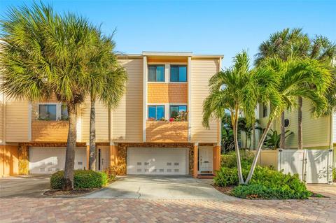 432 Sandy Hook Rd, Treasure Island, FL 33706