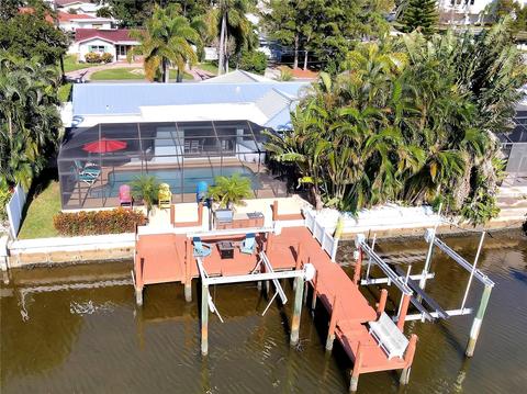 3798 Anglers Ln, Largo, FL 33774