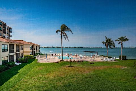 6145 Sun Blvd #201, Saint Petersburg, FL 33715