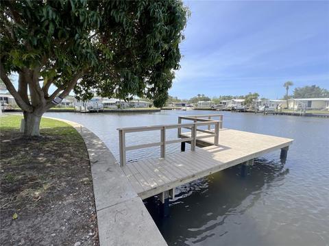 6820 Mount Quincy Dr NE #359, Saint Petersburg, FL 33702