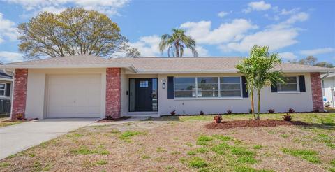1948 Sky Dr, Clearwater, FL 33755