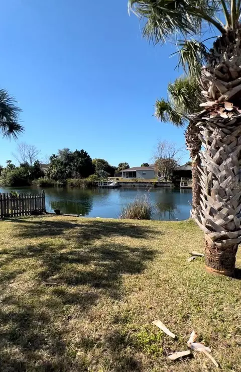 3323 Rose Arbor Dr, Hernando Beach, FL 34607
