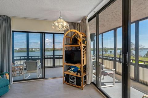 19701 Gulf Blvd #318, Indian Shores, FL 33785