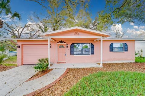 1021 San Remo Cir, Largo, FL 33770
