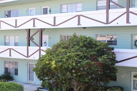 2042 Australia Way W #40, Clearwater, FL 33763