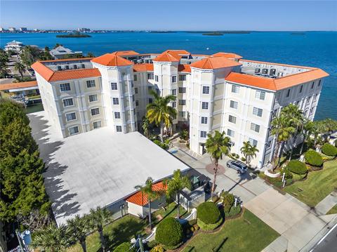 1860 Fort Harrison Ave N #204, Clearwater, FL 33755