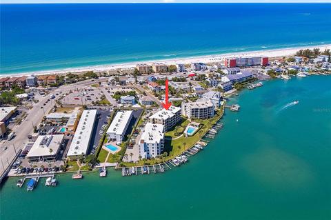9815 Harrell Ave #404, Treasure Island, FL 33706