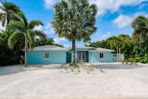 3786 Belle Vista Dr E, Saint Pete Beach, FL 33706