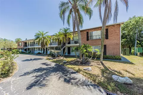 1345 Drew St #8, Clearwater, FL 33755