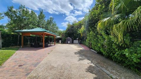 340 Deer Ct, Lake Wales, FL 33898