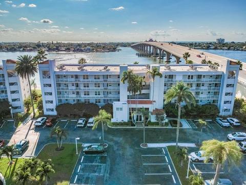 5701 Bahia Del Mar Cir #204, Saint Petersburg, FL 33715
