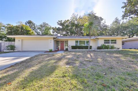 495 Forest Pkwy E, Largo, FL 33771 photo 1