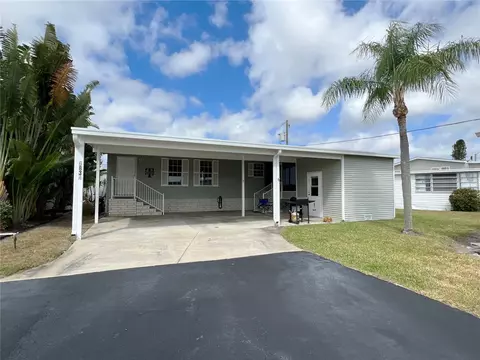 6834 Mount Pleasant Rd NE #75, Saint Petersburg, FL 33702