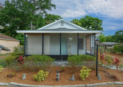 110 E Tennessee Ave, Seffner, FL 33584