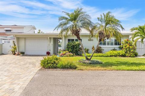 230 176th Terrace Dr E, Redington Shores, FL 33708