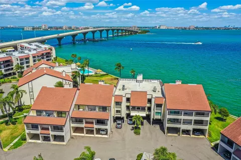 115 1st St E #105, Tierra Verde, FL 33715