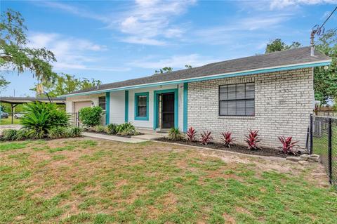 1407 E Frances Ave, Plant City, FL 33563