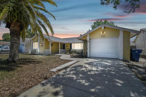 3530 Landale Dr, Holiday, FL 34691