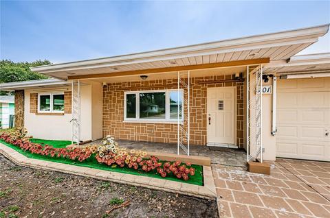 101 Pinewood Ave, Clearwater, FL 33765