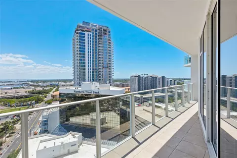 175 1st St S #1906, Saint Petersburg, FL 33701