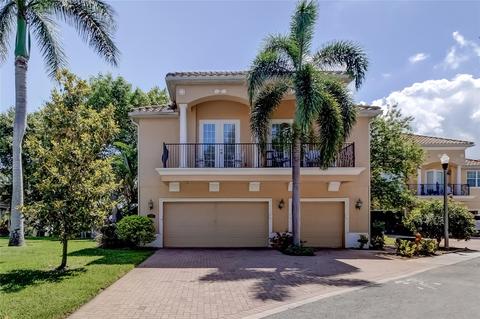 12 Mangrove Pt, Saint Petersburg, FL 33705