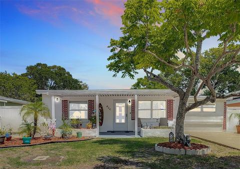 426 1st Ave NE, Largo, FL 33770