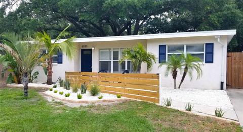 9025 93rd St, Seminole, FL 33777