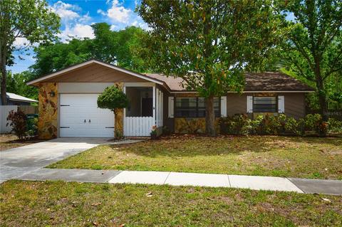 8516 Lantana Dr, Seminole, FL 33777