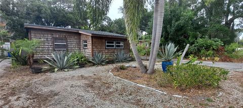 1022 9th Ave NW, Largo, FL 33770