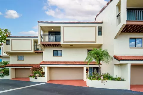 240 Windward Psge #103, Clearwater Beach, FL 33767