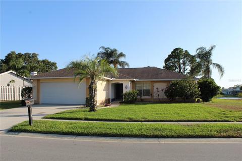 2909 Summervale Dr, Holiday, FL 34691