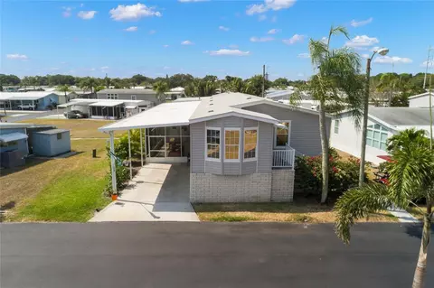 118 Mount Isle Ave NE #73, Saint Petersburg, FL 33702