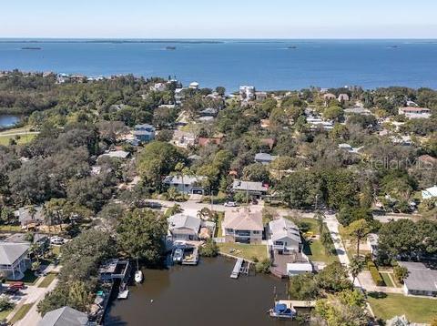 605 Broadus St, Crystal Beach, FL 34681