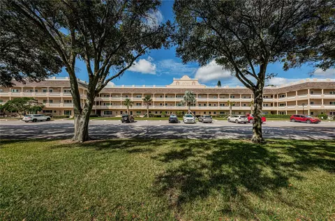2170 Americus Blvd S #54, Clearwater, FL 33763