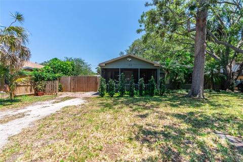 1533 Santa Anna Dr, Dunedin, FL 34698