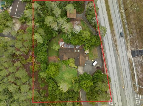2825 Pine Hill Rd, Palm Harbor, FL 34683