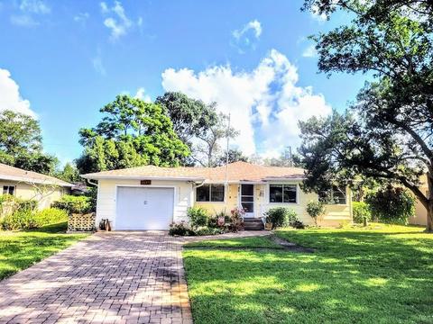 1612 Bonair St, Clearwater, FL 33755