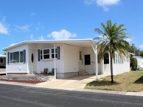 272 Sago Palm St, Largo, FL 33778
