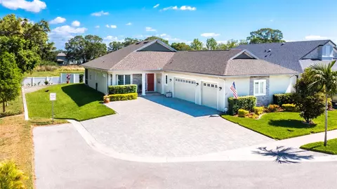 2968 Breezy Meadows Dr, Clearwater, FL 33760