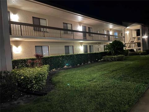 209 Mary Dr #7, Oldsmar, FL 34677