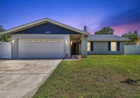 1677 Brook Dr, Dunedin, FL 34698 photo 1