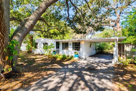 893 Brookwood Ct S, Saint Petersburg, FL 33707