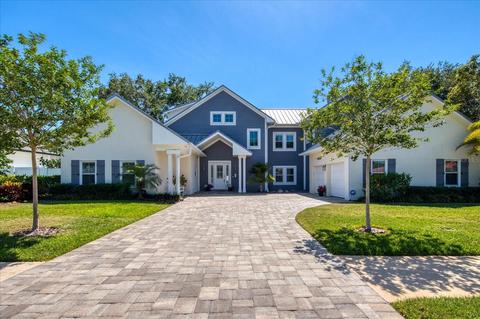 204 Osceola Rd, Belleair, FL 33756