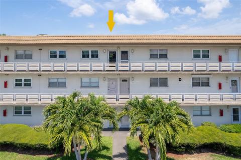 5750 80th St N #D305, Saint Petersburg, FL 33709