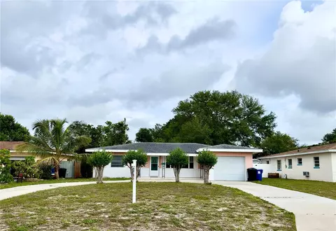 1611 45th St N, Saint Petersburg, FL 33713
