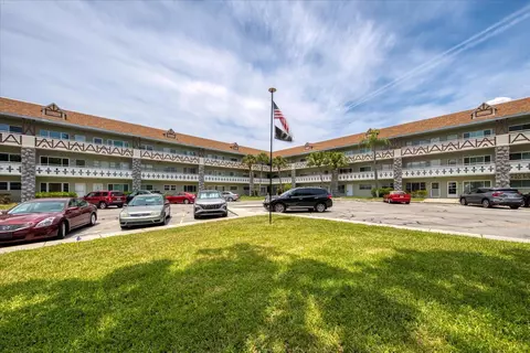 2448 Columbia Dr #32, Clearwater, FL 33763