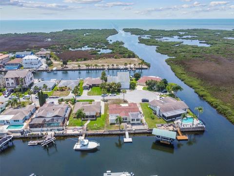 15716 Donzi Dr, Hudson, FL 34667