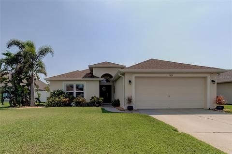 2615 Big Pine Dr, Holiday, FL 34691