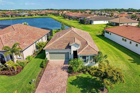 9904 Marbella Dr, Bradenton, FL 34211